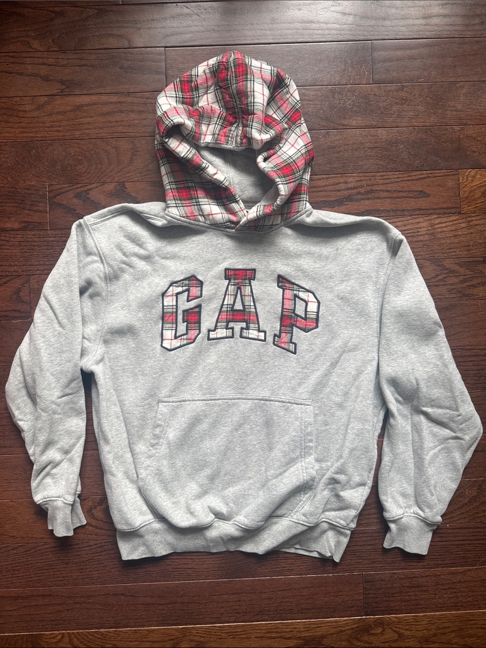 GAP Men's Light Gray Hoodie with Red Plaid Hood and Logo